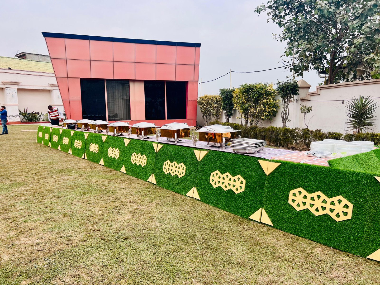 Sangam Resort Lawn